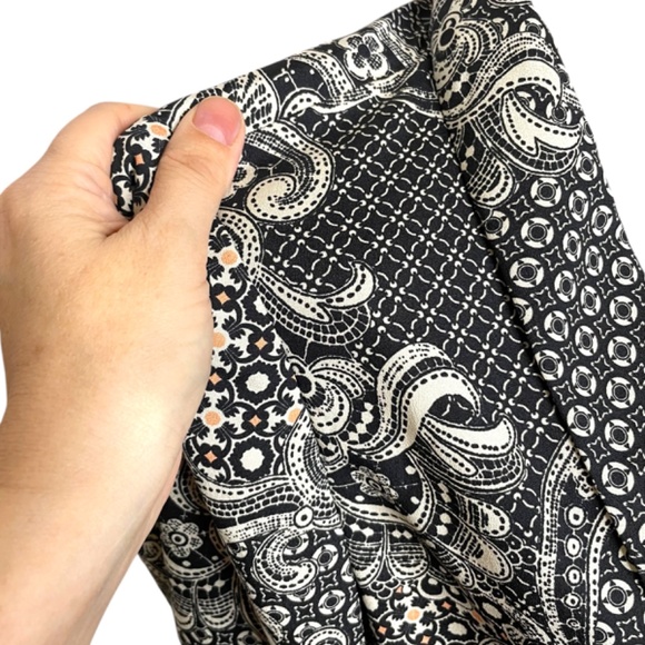 Blazer With Pattern - Picture 6 of 7